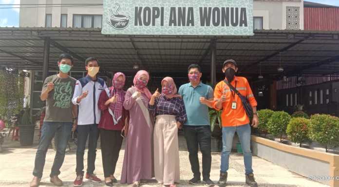 Cegah Covid-19, Tim Ana Wonua Grup Bagikan Masker Gratis