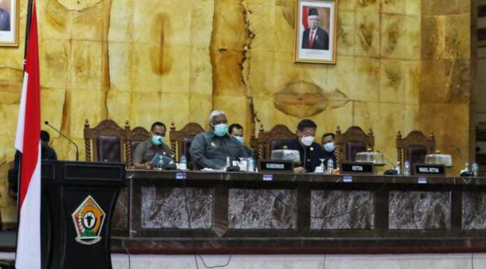 Taat Regulasi, Pemprov Sultra Hibahkan Aset ke OJK dan Pertamina Pemprov Sultra