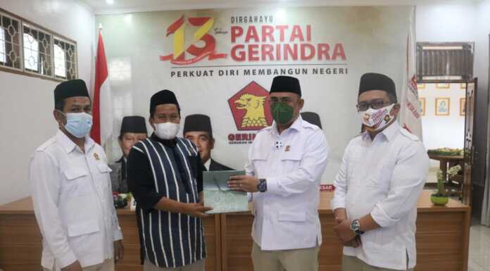 Rayakan HUT ke-13, DPD Gerindra Laksanakan Aksi Sosial untuk Masyarakat Sultra