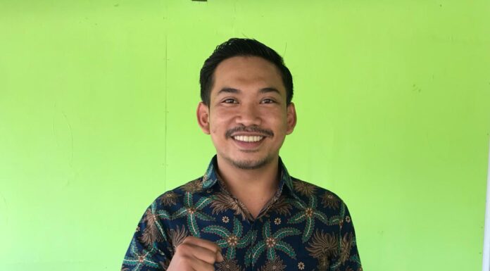 Terkini.id, Kendari ? Sultra Maining Watch (SMW) Bakal mengadukan Pt. Sriwijaya Raya Ke Markas Besar (Mabes) Polisi Republik Indonesia (Polri) dan Kemnterian Lingkungan Hidup dan Kehutanan (KLHK) yang diduga tidak memiliki Izin Pinjam Pakai Kawasan Hutan (IPPKH) dan Kepala Teknik Tambang (KTT).
