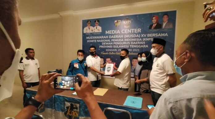 Alvin Akawijaya Putra, SH