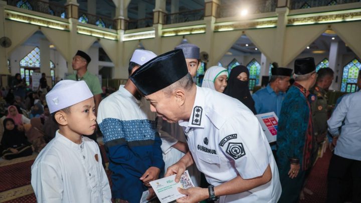Gubernur Sultra Serukan Penguatan Zakat, Infak, dan Sedekah melalui BAZNAS Andi Sumangerukka