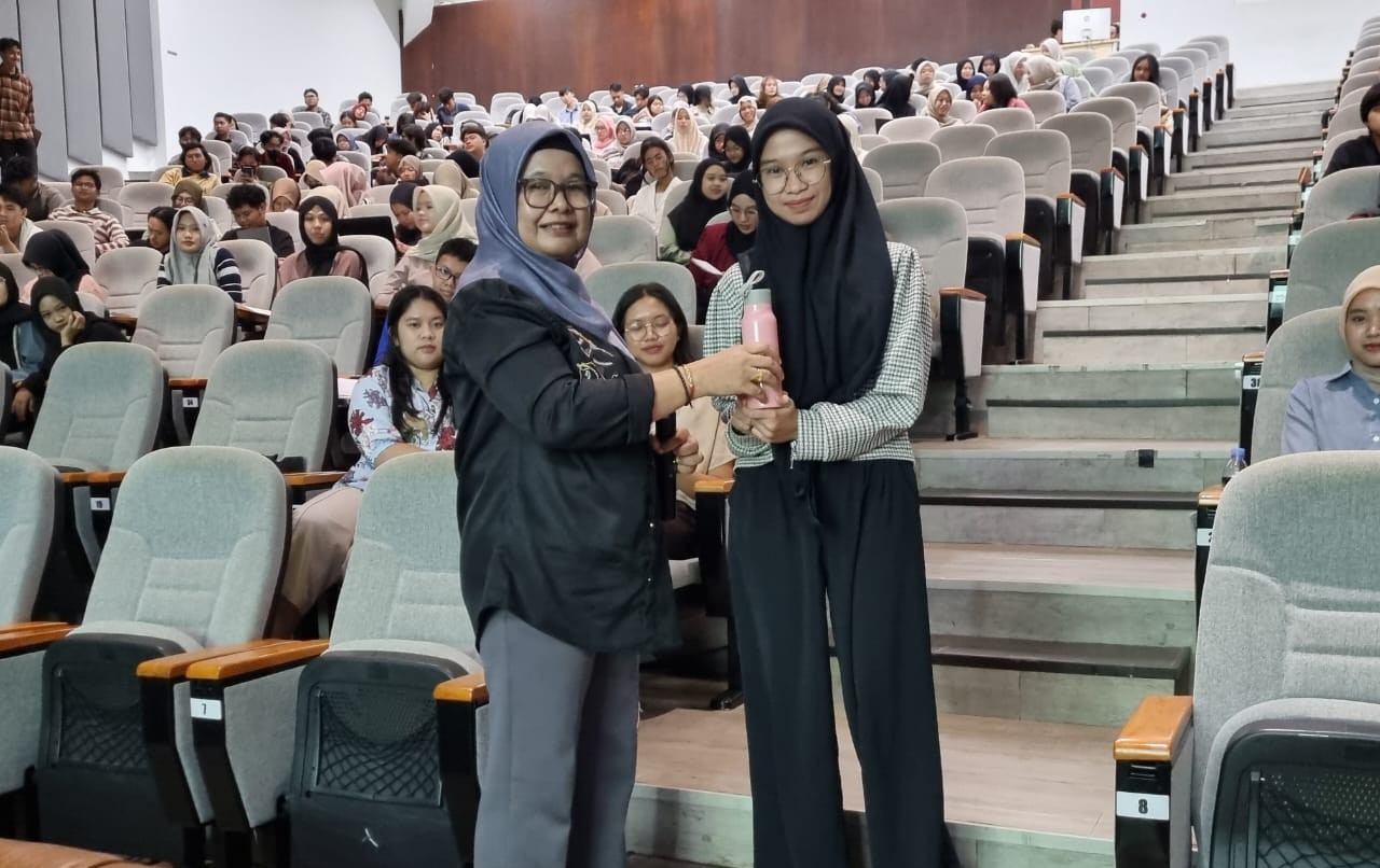 Refleksi Hari Kartini: Prof. Rosnawintang Tekankan Perempuan Harus Berani Ambil Peran