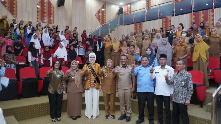 Wali Kota Kendari Dukung Penguatan Literasi Anak melalui Lomba Bertutur Disperpusip