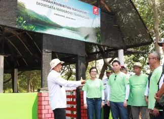 Kolaborasi AHM dan Masyarakat Kembangkan Ekowisata Mangrove Tambaksari Berbasis Konservasi Ekowisata Tambaksari