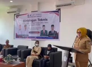 Wali Kota Kendari Buka Bimtek Literasi Informasi, Tekankan Budaya Belajar untuk Hadapi Perkembangan Zaman Wali Kota Kendari