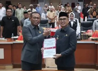 Rapat Paripurna DPRD, Bupati Kolaka Beberkan Arah Kebijakan APBD 2027 KUA PPAS APBD Kolaka 2027