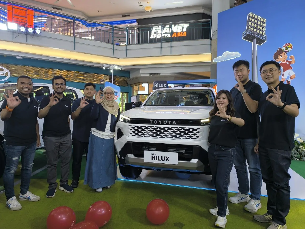 TAM dan Kalla Toyota Luncurkan New Hilux Generasi ke-9 di Makassar, Usung Mesin 2.8L dan Teknologi Ramah Lingkungan